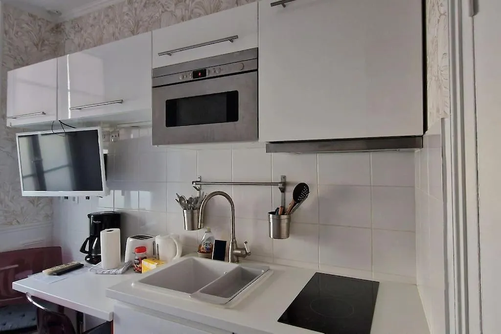 Clara Lovely Studio In The Heart Of Marais Paris France